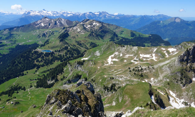 Haute Pointe (1958m), Pointe de Chavasse (2012m), Pointe de Chalune (2116m), en traversée